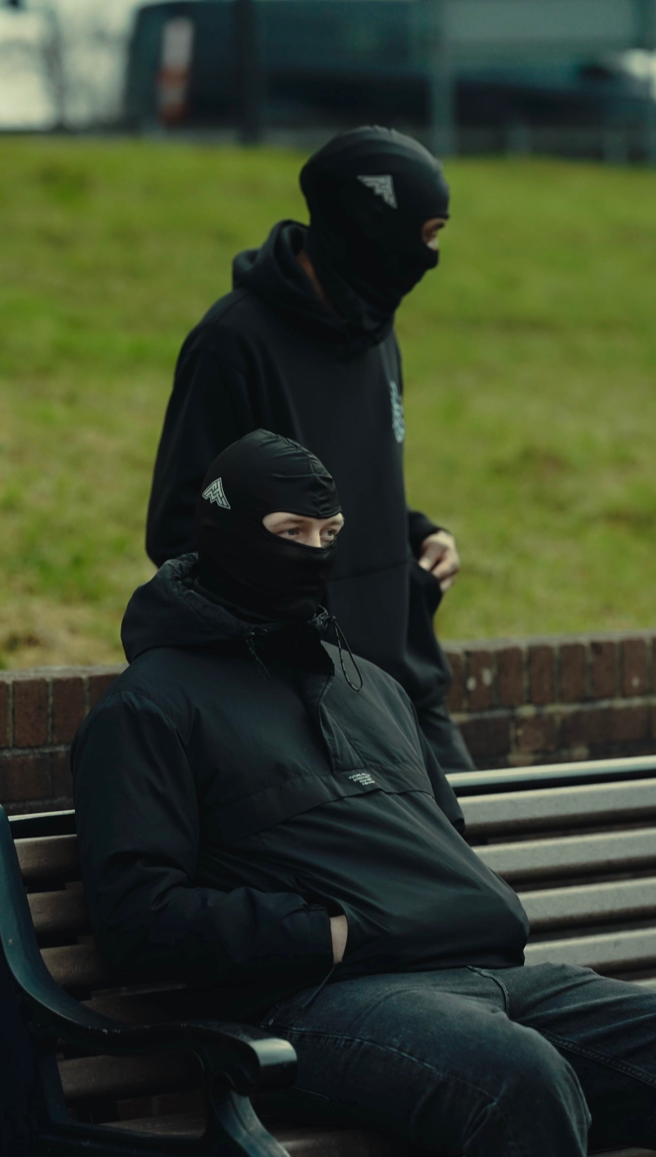 REFLECTIVE BALLY - BLACK