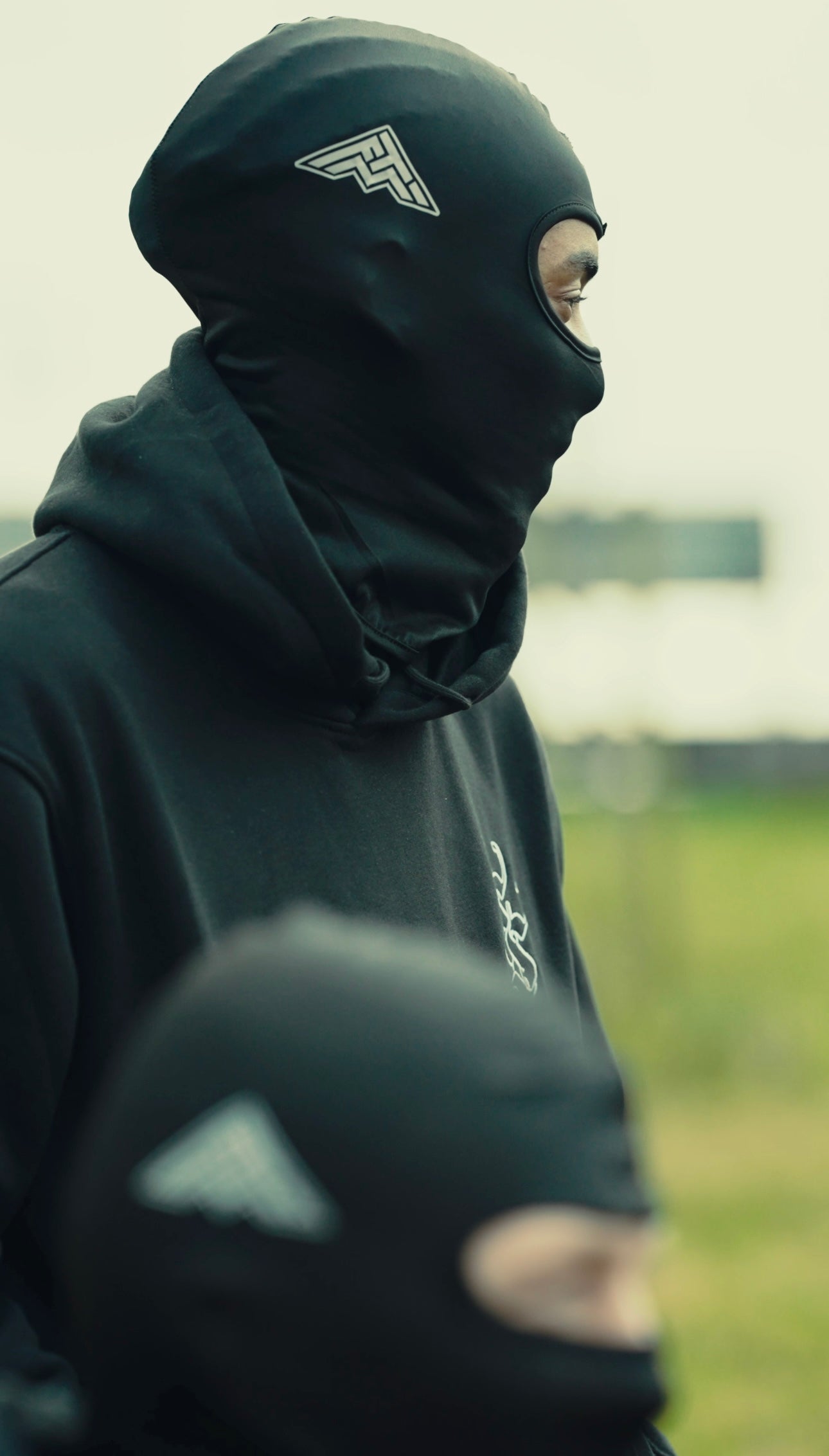 REFLECTIVE BALLY - BLACK